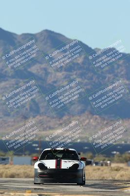 media/Nov-23-2025-Speed Ventures (Sun) [[88f20b6e61]]/6-Yellow Group/Session 1 (Turns 16 and 17 Exit)/